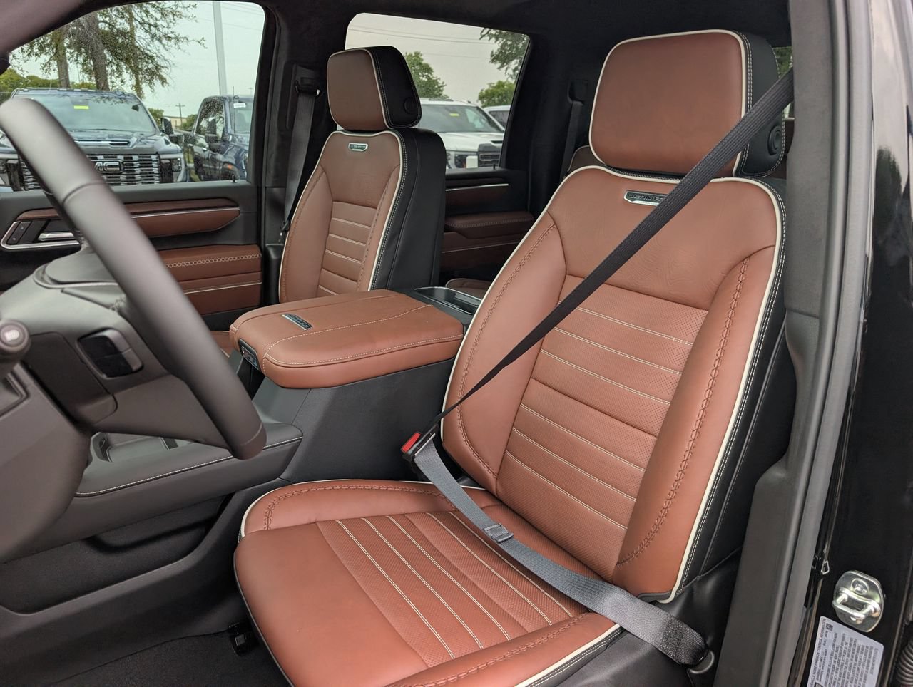 New 2026 GMC Sierra 2500 Denali Ultimate AWD/4WD image 19