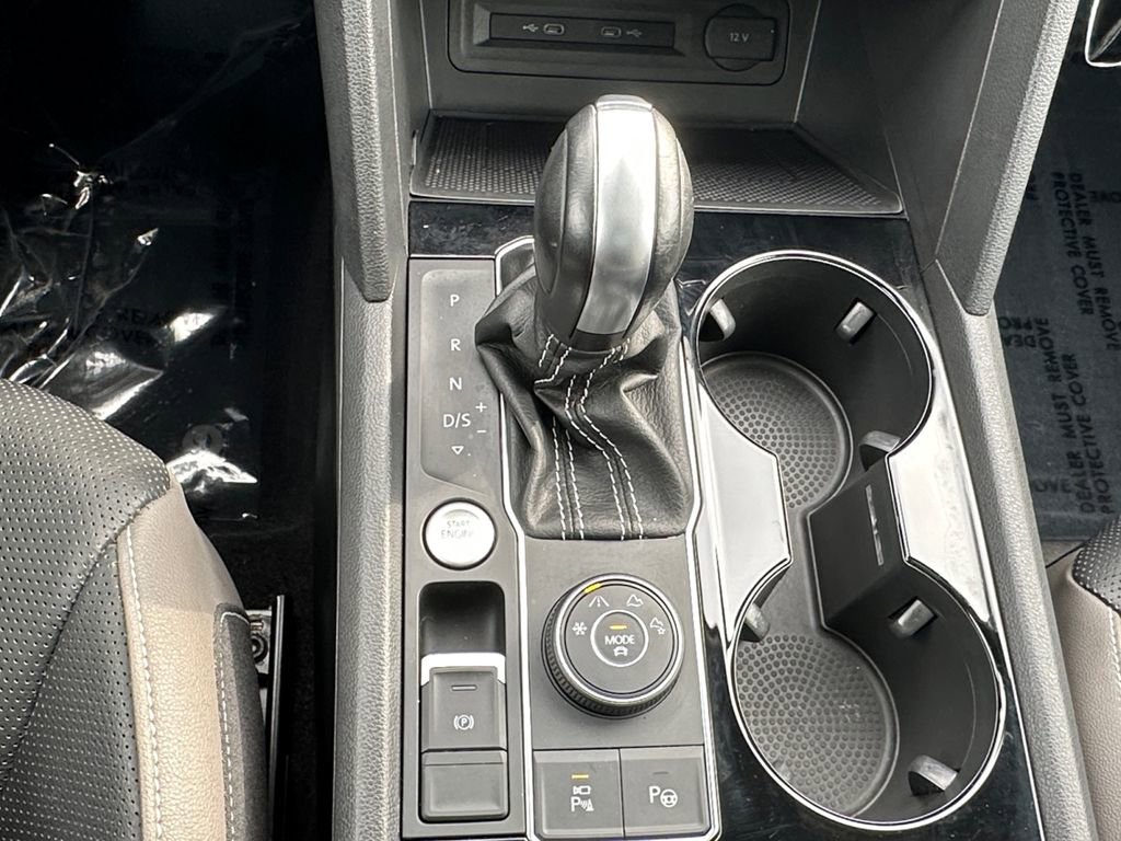 Used 2021 Volkswagen Atlas SEL Premium image 18