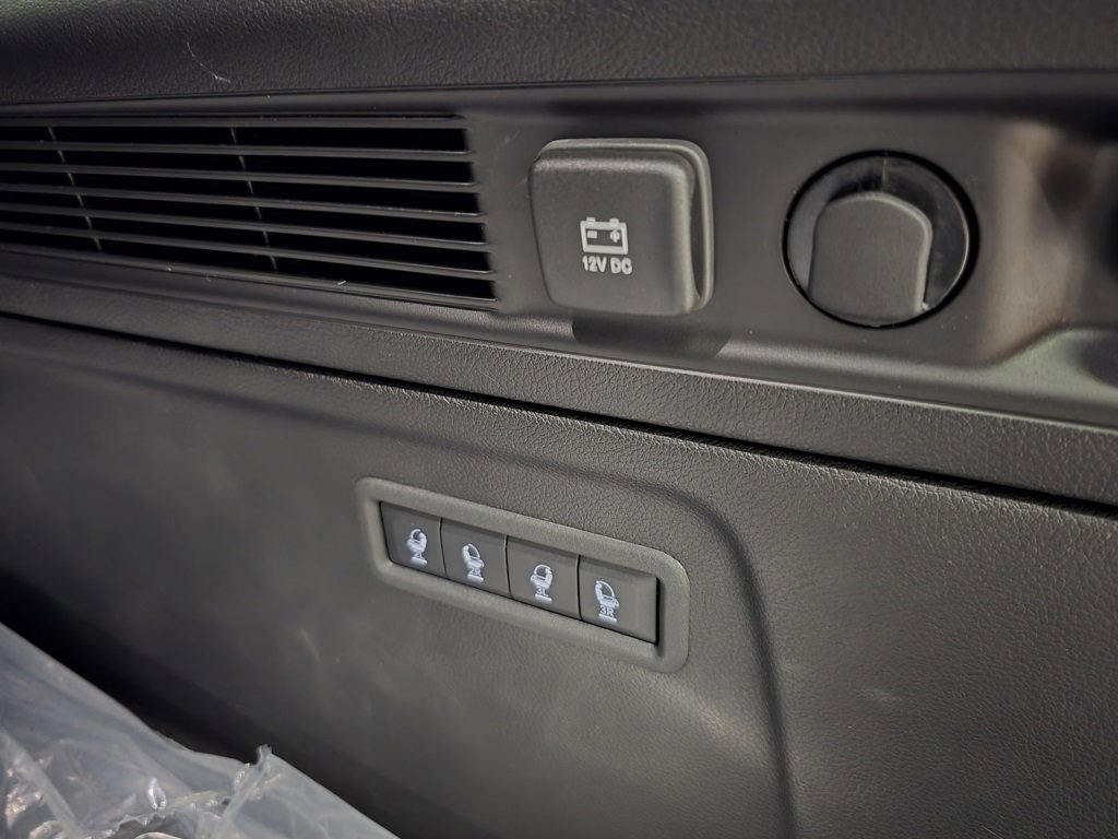 New 2025 Jeep Wagoneer L Series II w/ Premium Group I image 43