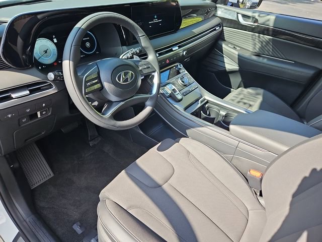 New 2025 Hyundai Palisade Calligraphy image 8