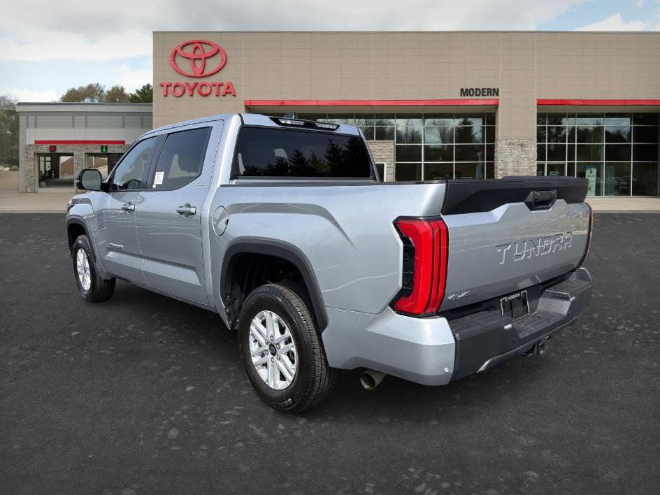 Certified 2025 Toyota Tundra SR5 w/ SR5 Premium Package AWD/4WD image 7