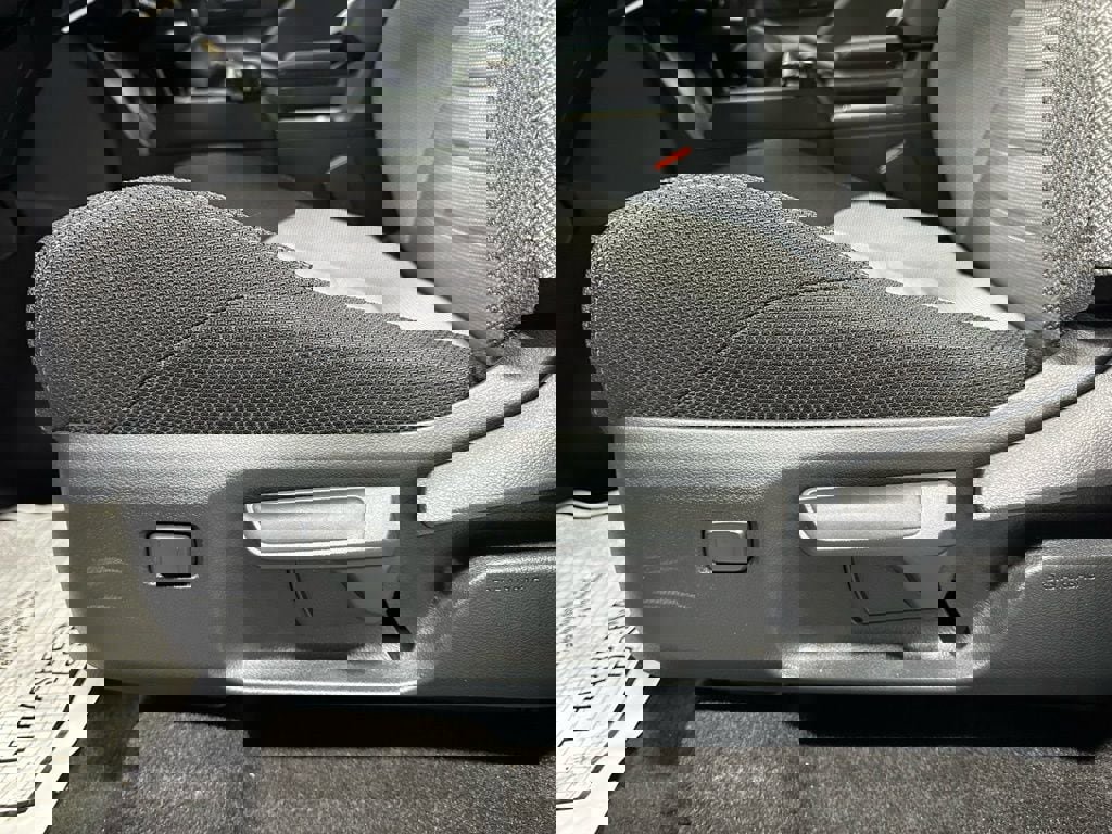 Used 2025 Toyota 4Runner TRD Sport image 12