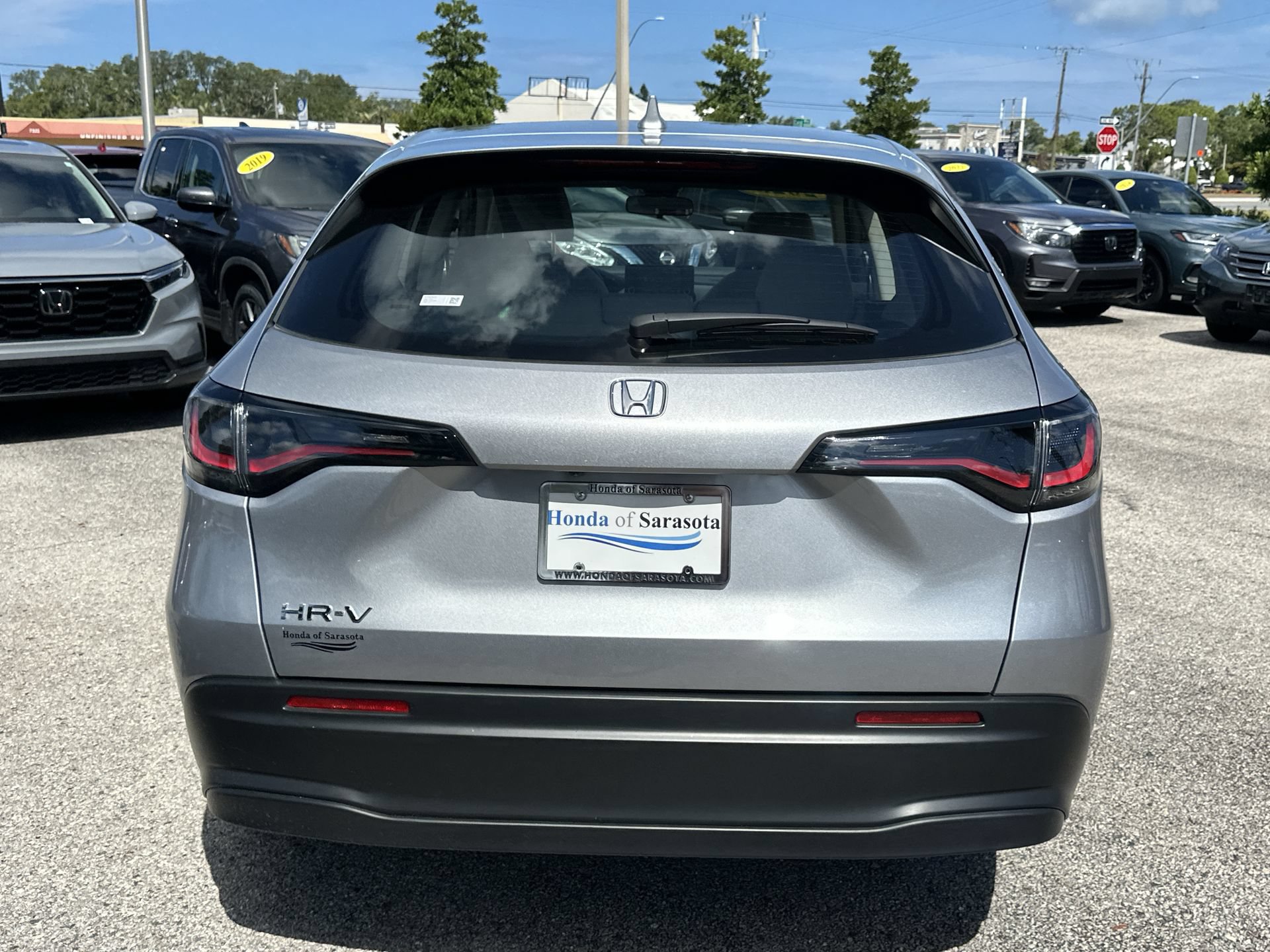 Used 2025 Honda HR-V LX image 7
