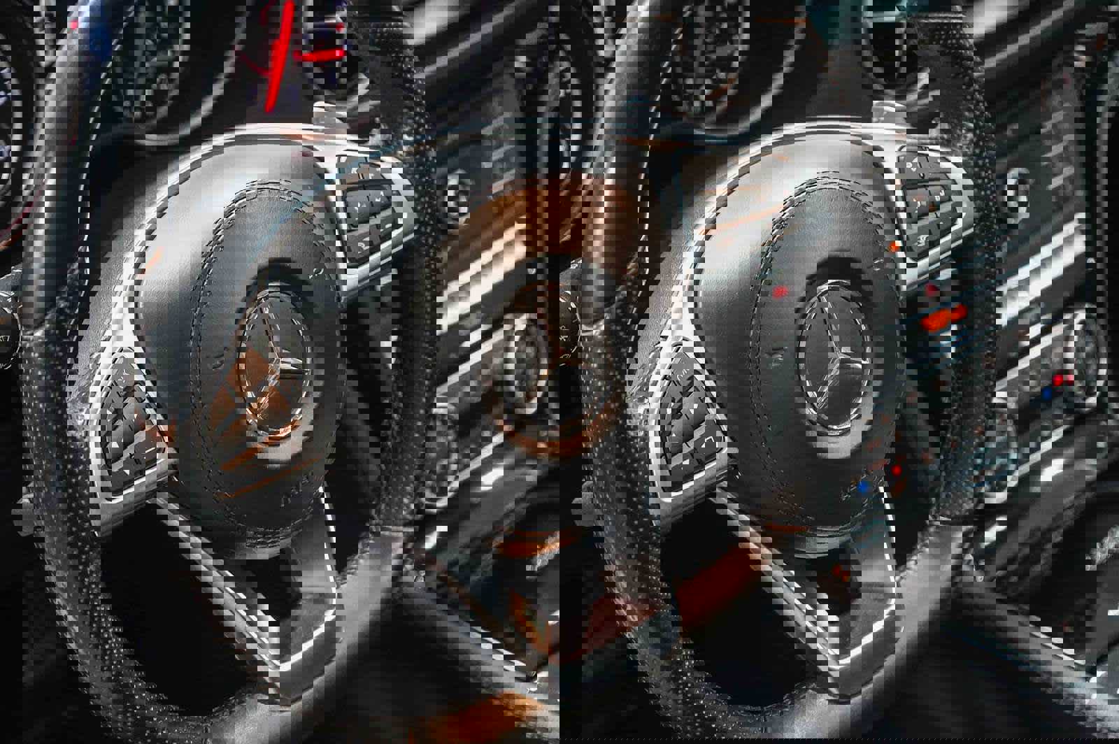 Used 2017 Mercedes-Benz SL 550 image 22