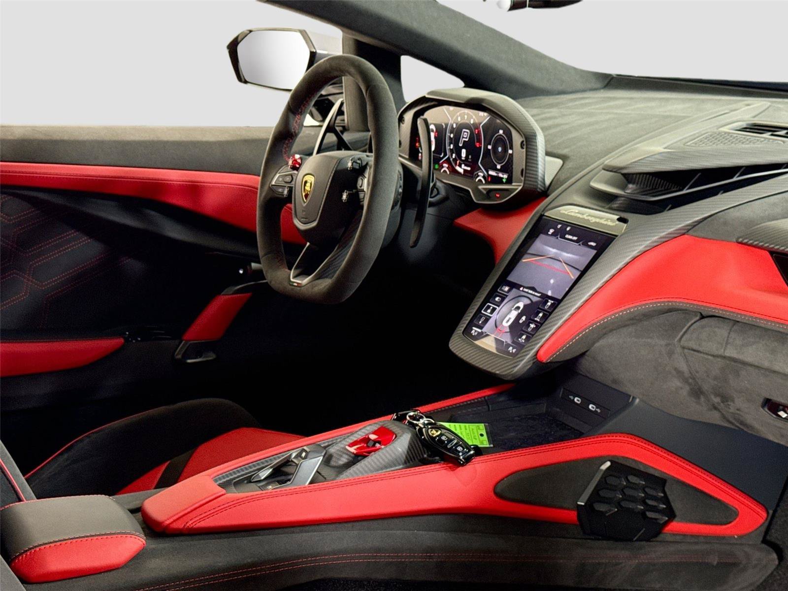 Used 2025 Lamborghini Revuelto AWD/4WD image 29