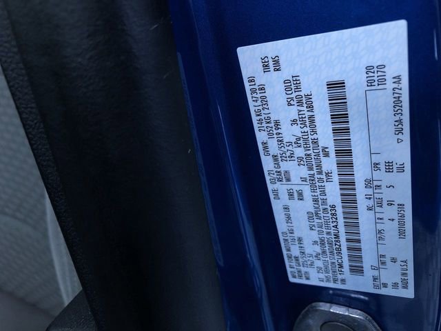 Used 2021 Ford Escape SE w/ SE Sport Appearance Package image 26