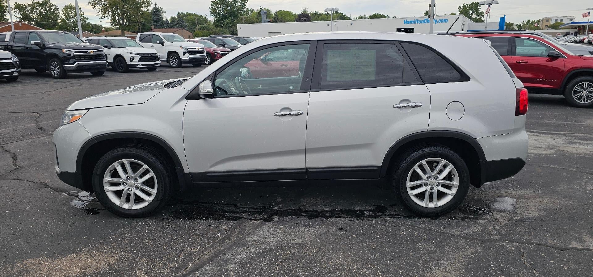 Used 2015 Kia Sorento LX FWD image 4