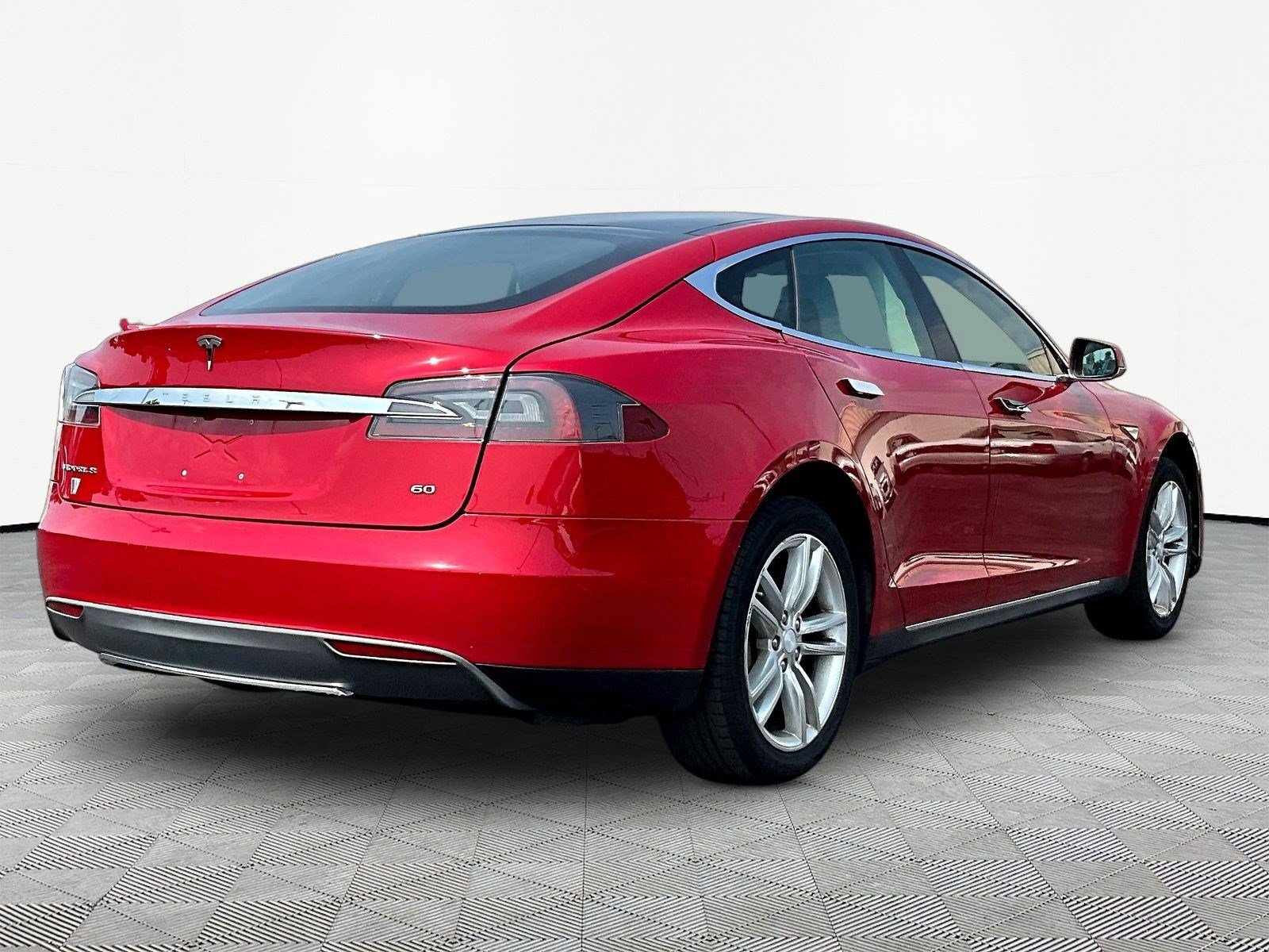 Used 2013 Tesla Model S RWD image 6