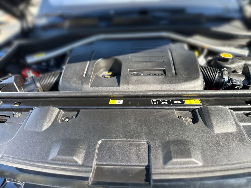 Used 2023 Land Rover Range Rover SE image 18