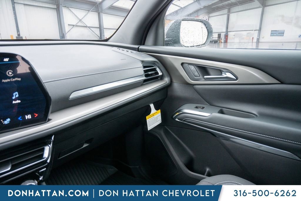 New 2026 Chevrolet Traverse LT w/ Midnight/Sport Edition image 13