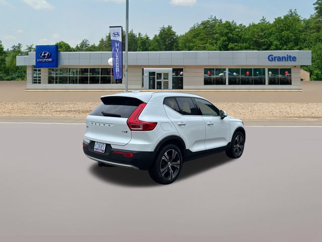Used 2021 Volvo XC40 T5 Inscription w/ Protection Package Premier AWD/4WD image 6