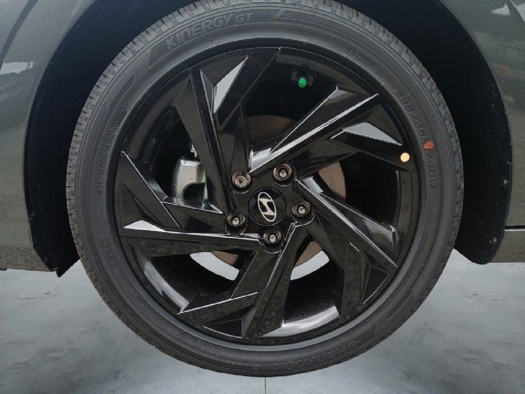 New 2026 Hyundai Elantra SEL Sport FWD image 14