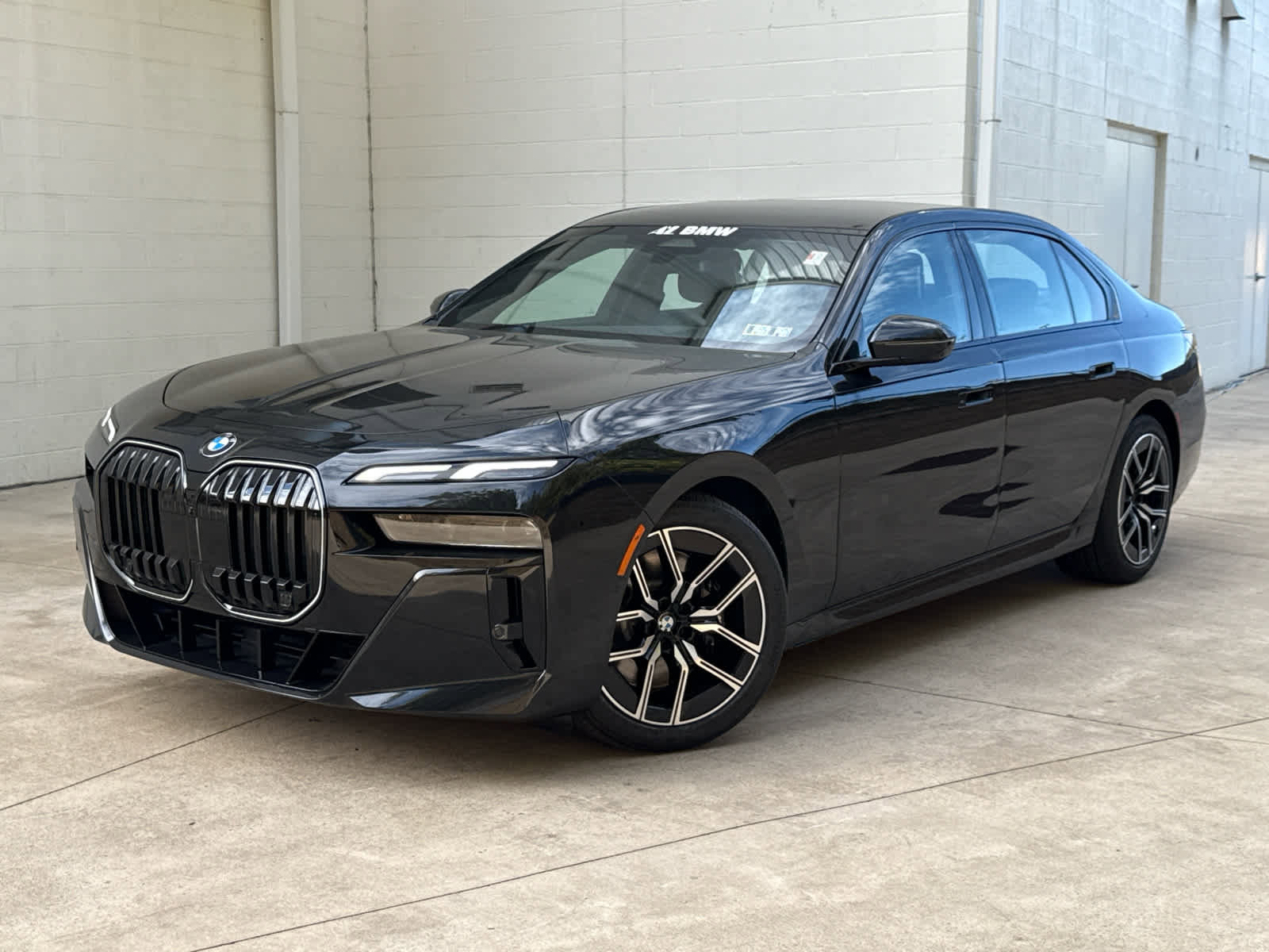 Used 2026 BMW 740i xDrive w/ Premium Package image 1