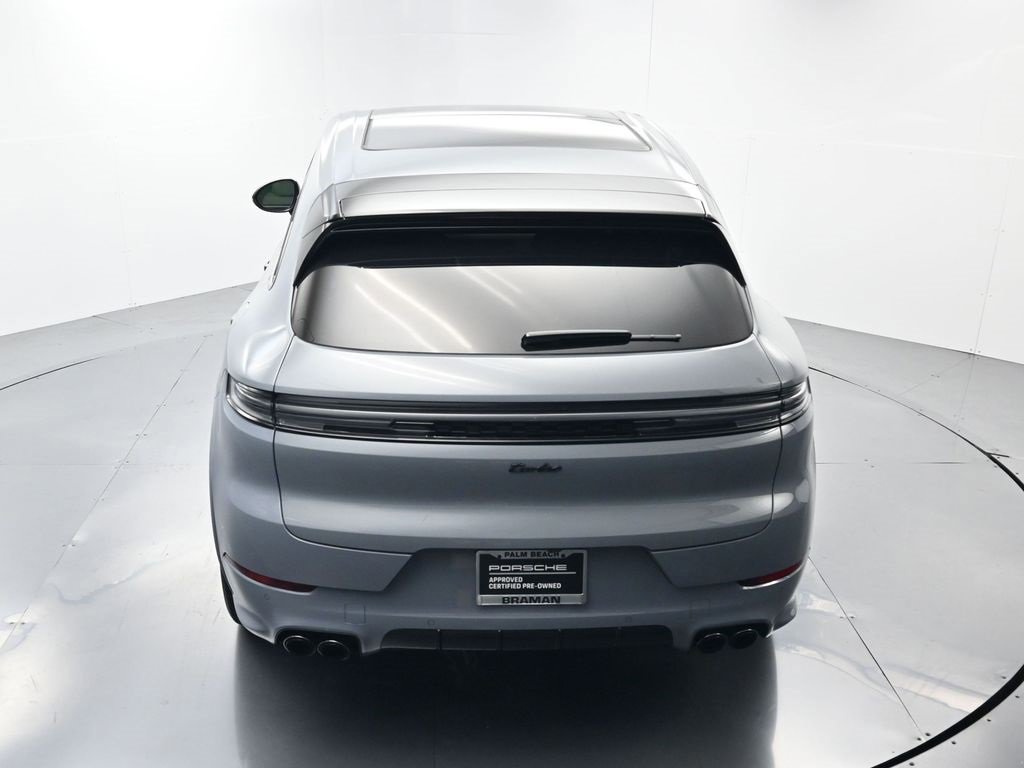 Used 2025 Porsche Cayenne Turbo image 42
