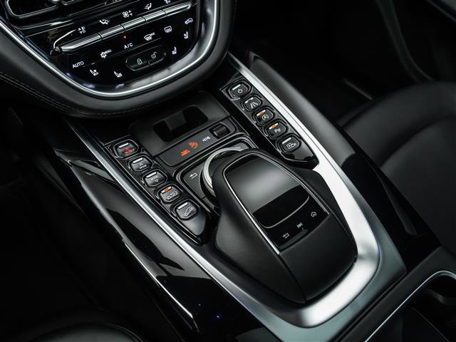 Used 2021 Aston Martin DBX Base image 9