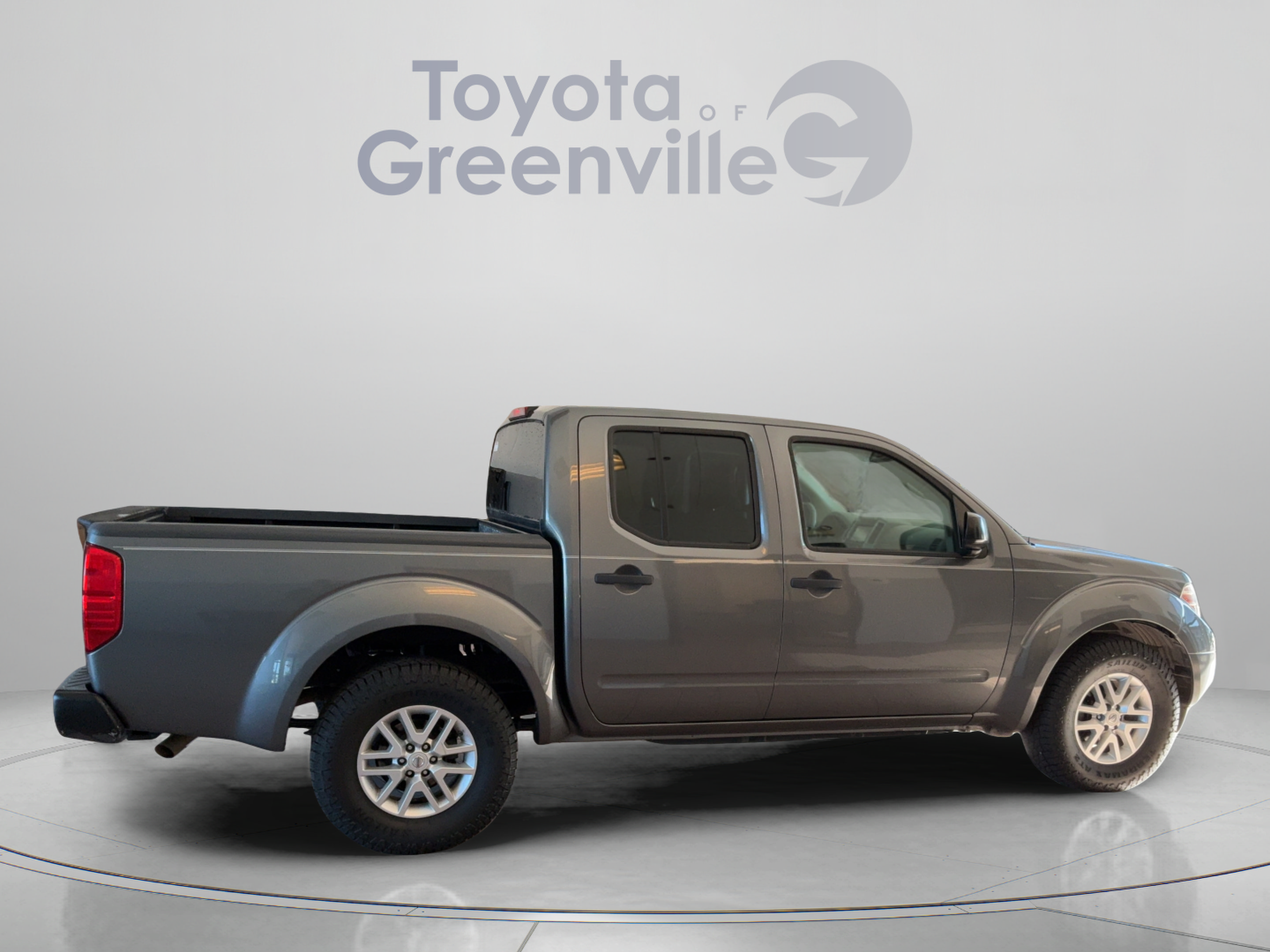 Used 2019 Nissan Frontier SV RWD image 7