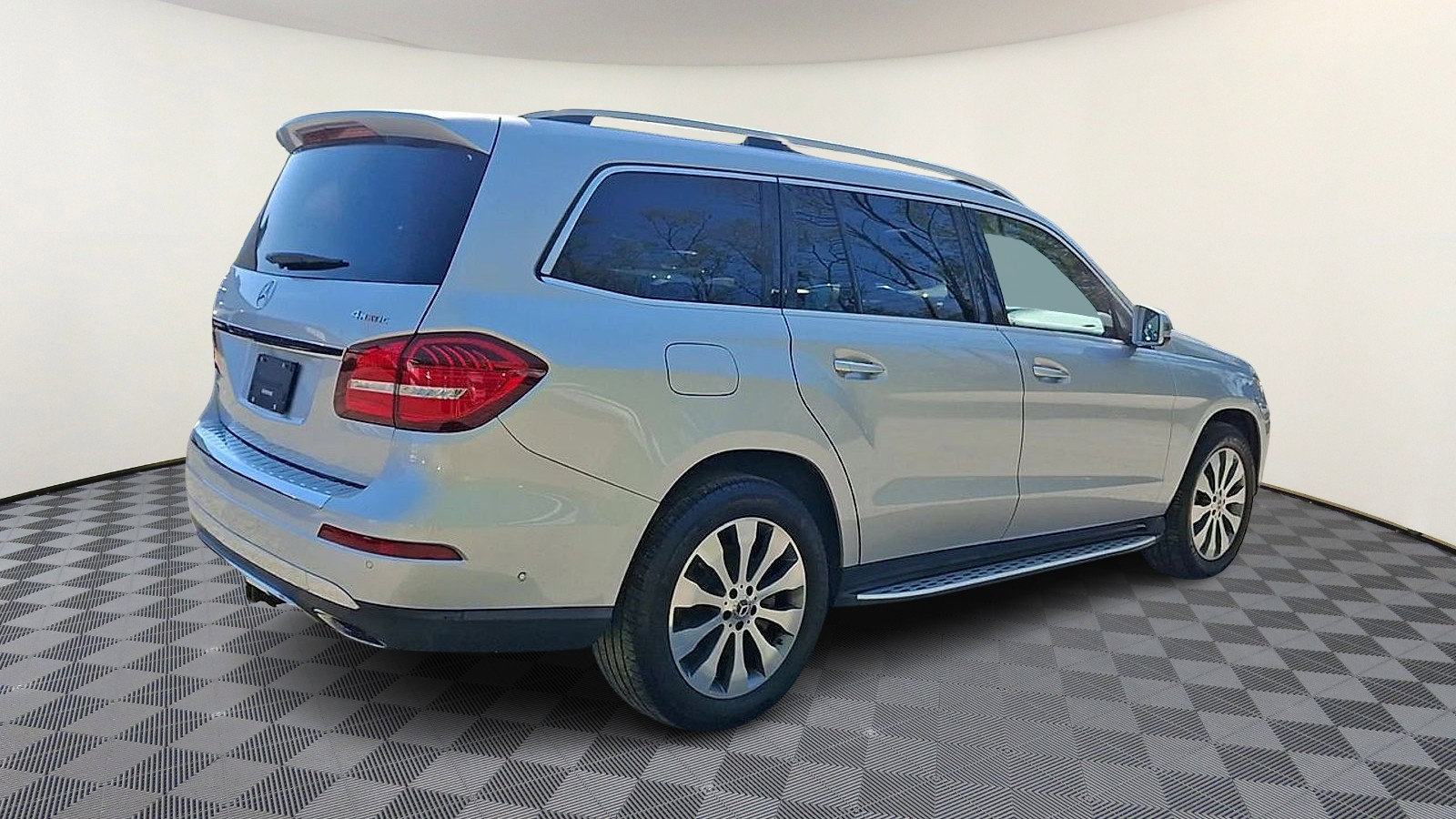 Used 2019 Mercedes-Benz GLS 450 4MATIC image 8