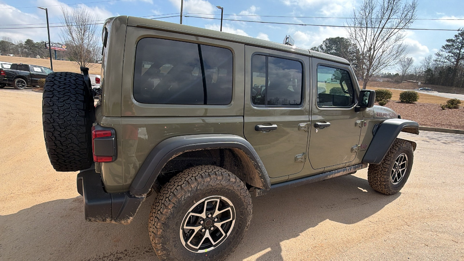 New 2026 Jeep Wrangler Unlimited Rubicon w/ Safety Group AWD/4WD image 8