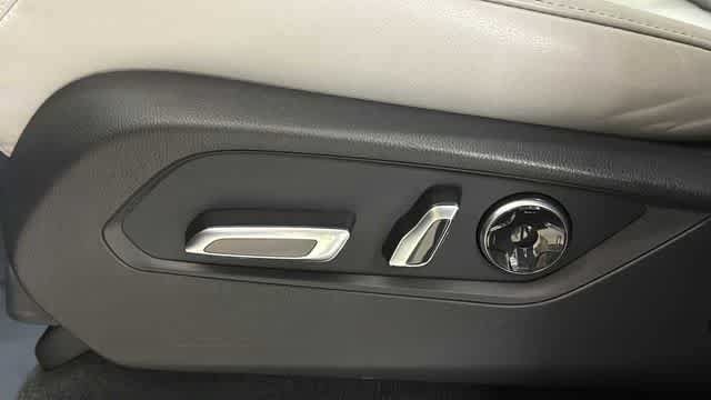 Used 2022 Acura MDX SH-AWD w/ Technology Package image 15