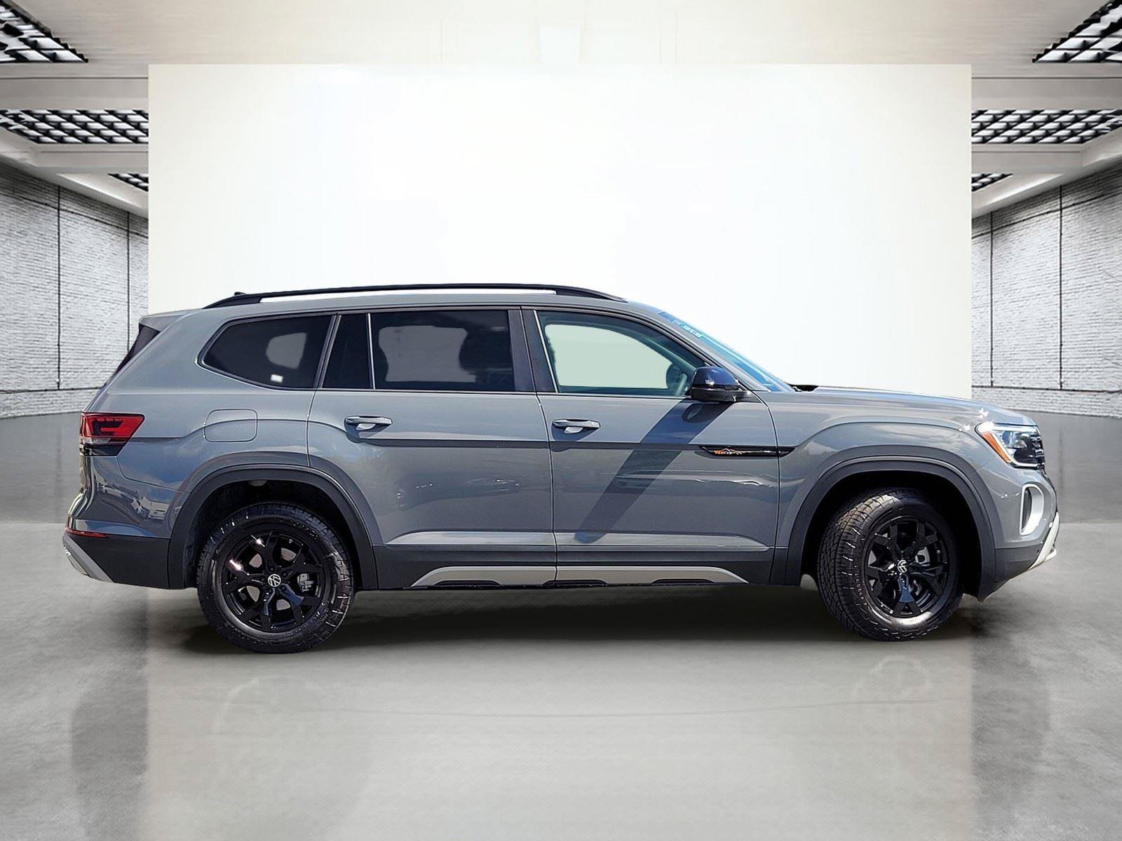 New 2026 Volkswagen Atlas Peak Edition AWD/4WD image 5