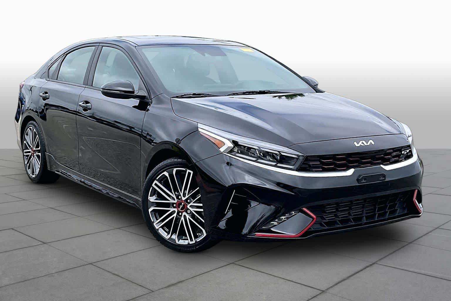 Used 2024 Kia Forte GT FWD image 3