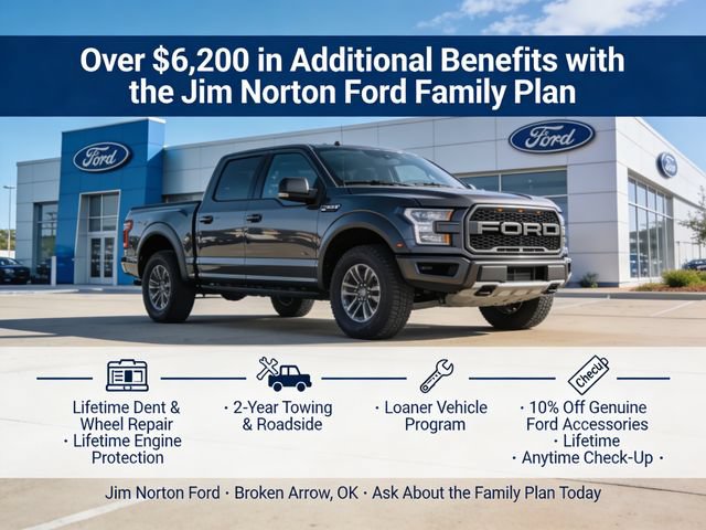 Used 2023 Ford Bronco Sport Outer Banks w/ Tech Package AWD/4WD image 2