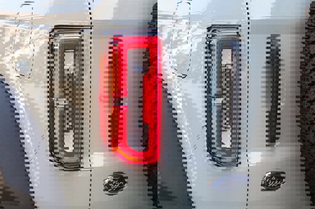 Used 2022 Ford Bronco Badlands w/ Sasquatch Package image 11