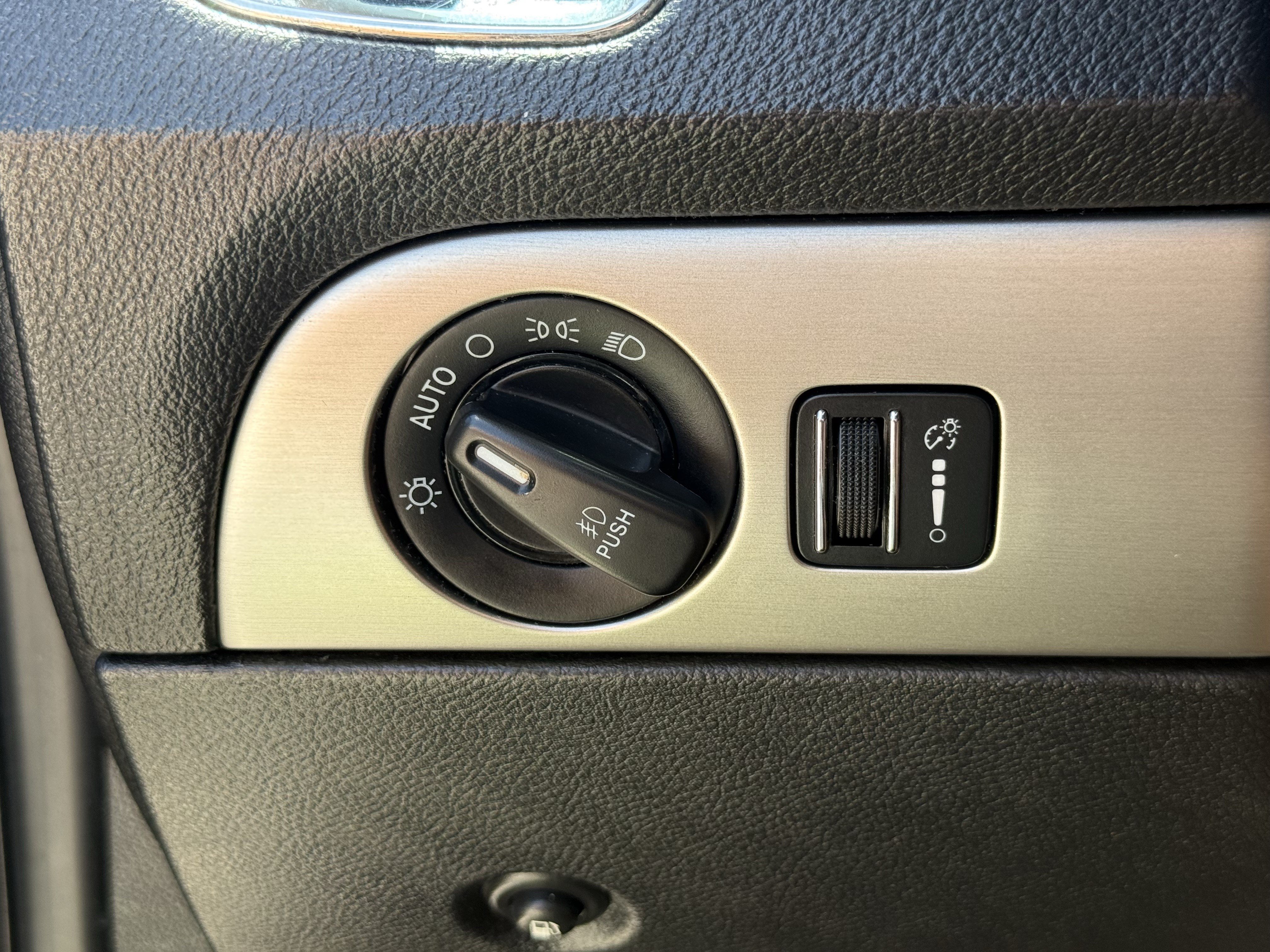 Used 2013 Dodge Durango SXT w/ Popular Equipment Group RWD image 24