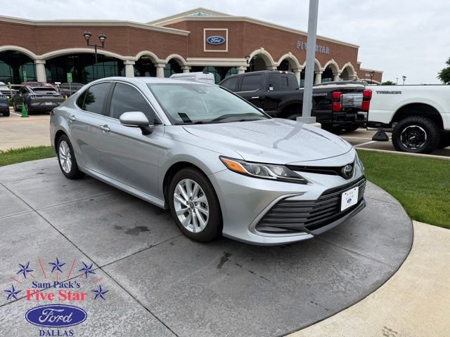 Used 2023 Toyota Camry LE w/ Convenience Package image 1