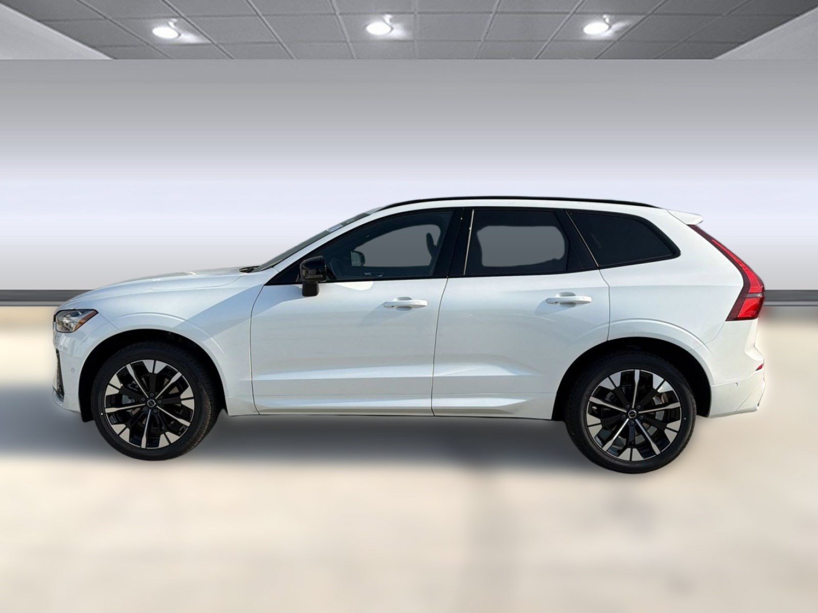 New 2026 Volvo XC60 B5 Plus w/ Protection Package Premier AWD/4WD video 2