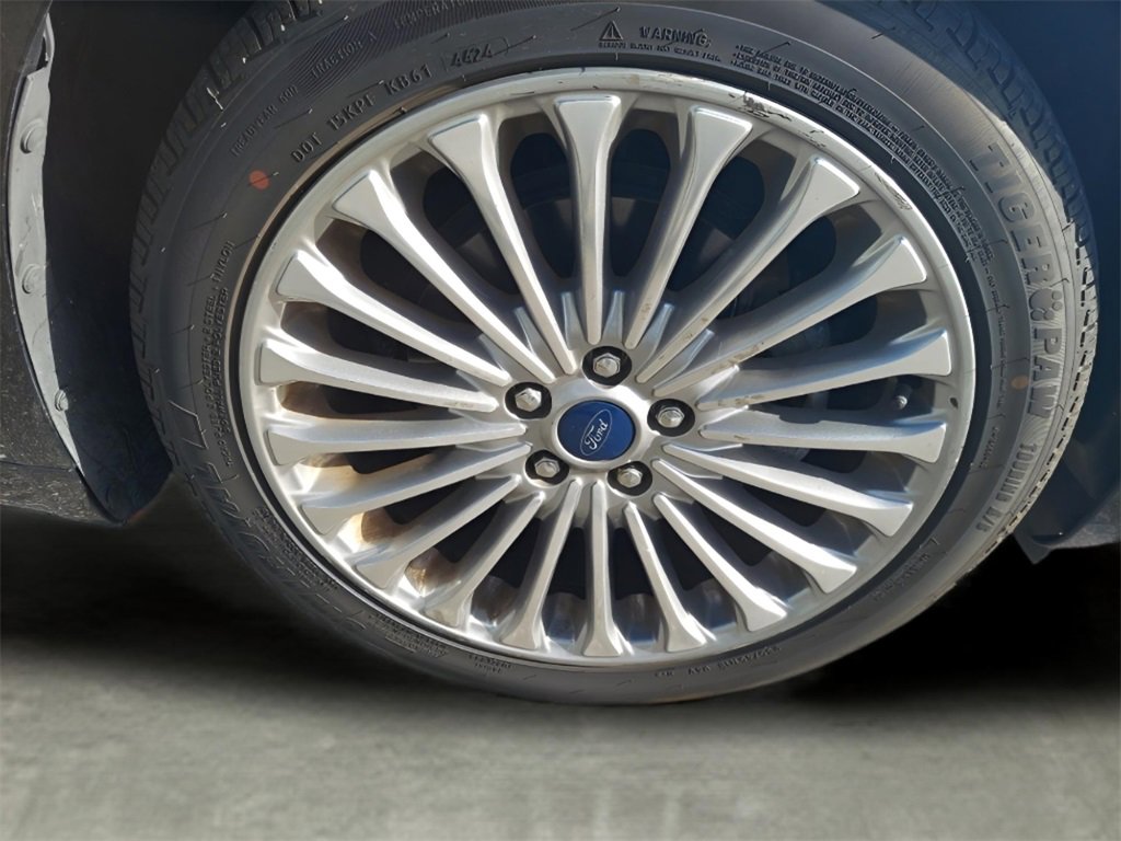 Used 2016 Ford Fusion Titanium image 14