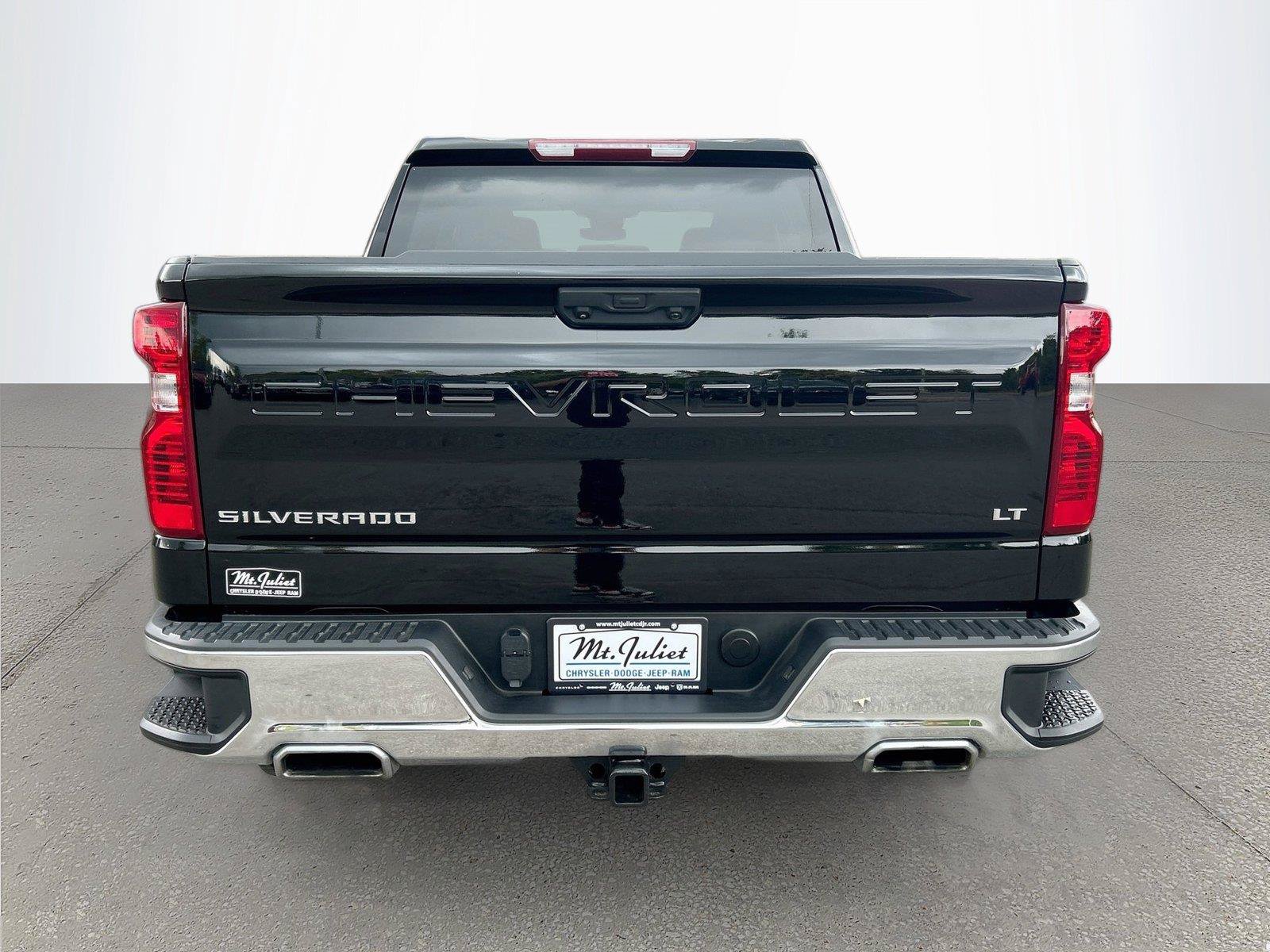Used 2024 Chevrolet Silverado 1500 LT AWD/4WD image 5