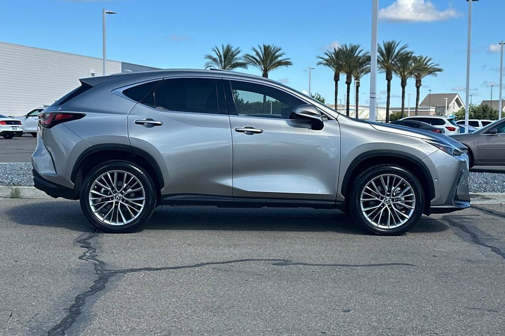 Used 2022 Lexus NX 350h AWD w/ Vision Package image 3