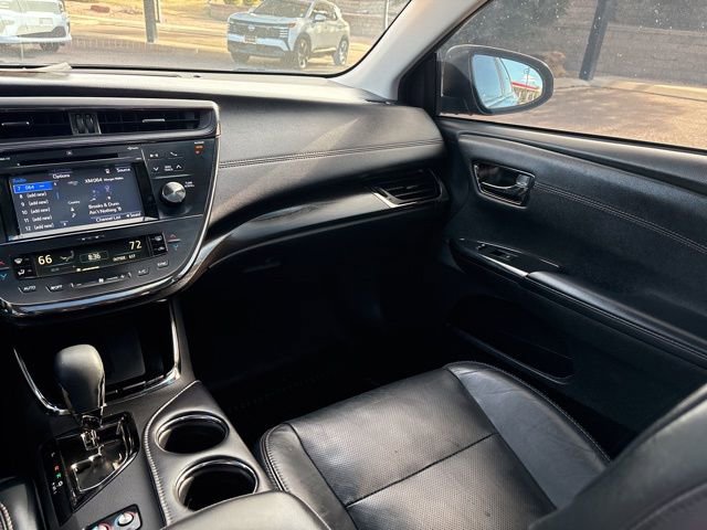Used 2018 Toyota Avalon Limited w/ All Weather Liner Package FWD image 29