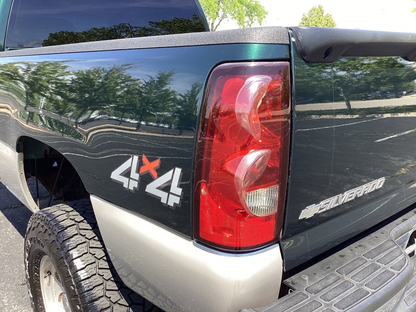 Used 2005 Chevrolet Silverado 1500 LS AWD/4WD image 19