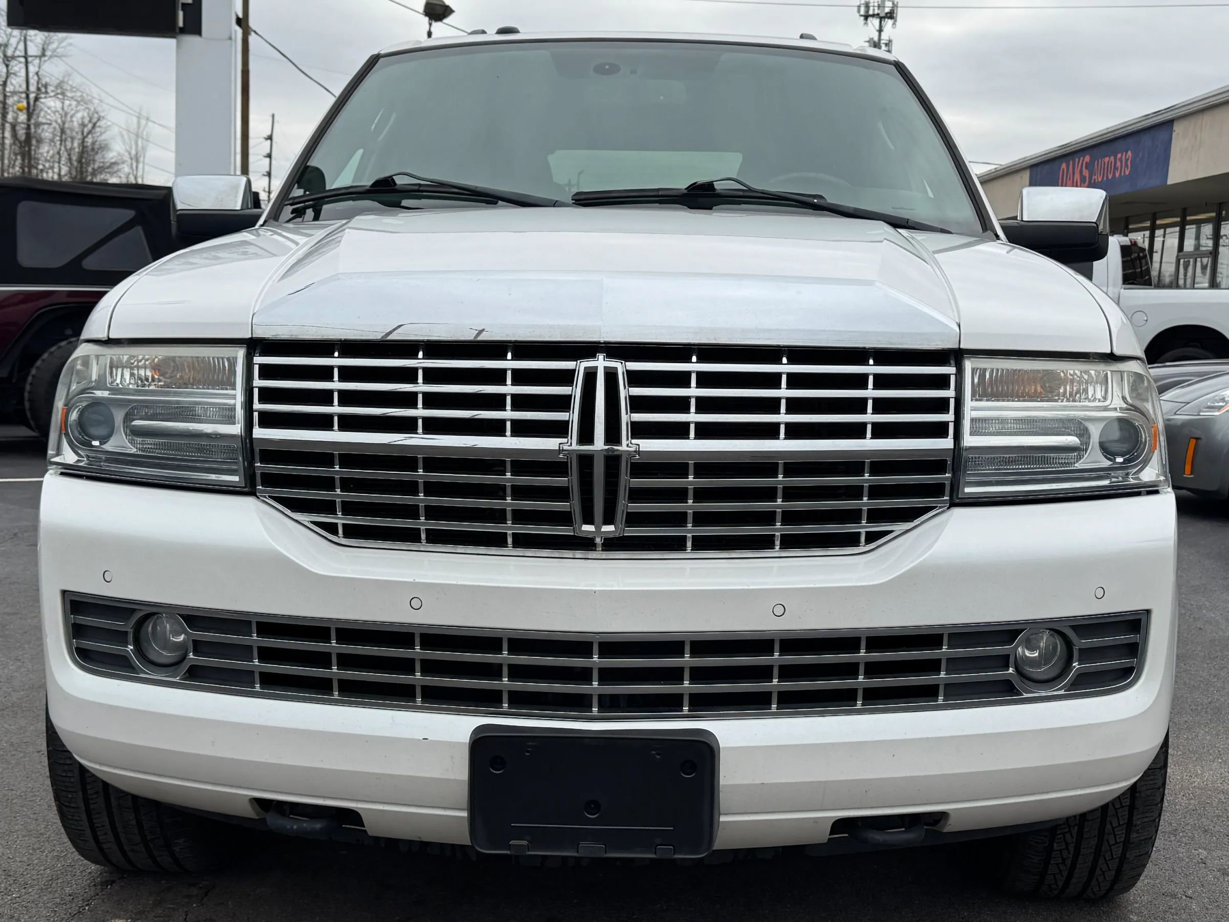 Used 2013 Lincoln Navigator 4WD w/ HD Trailer Tow Pkg image 2