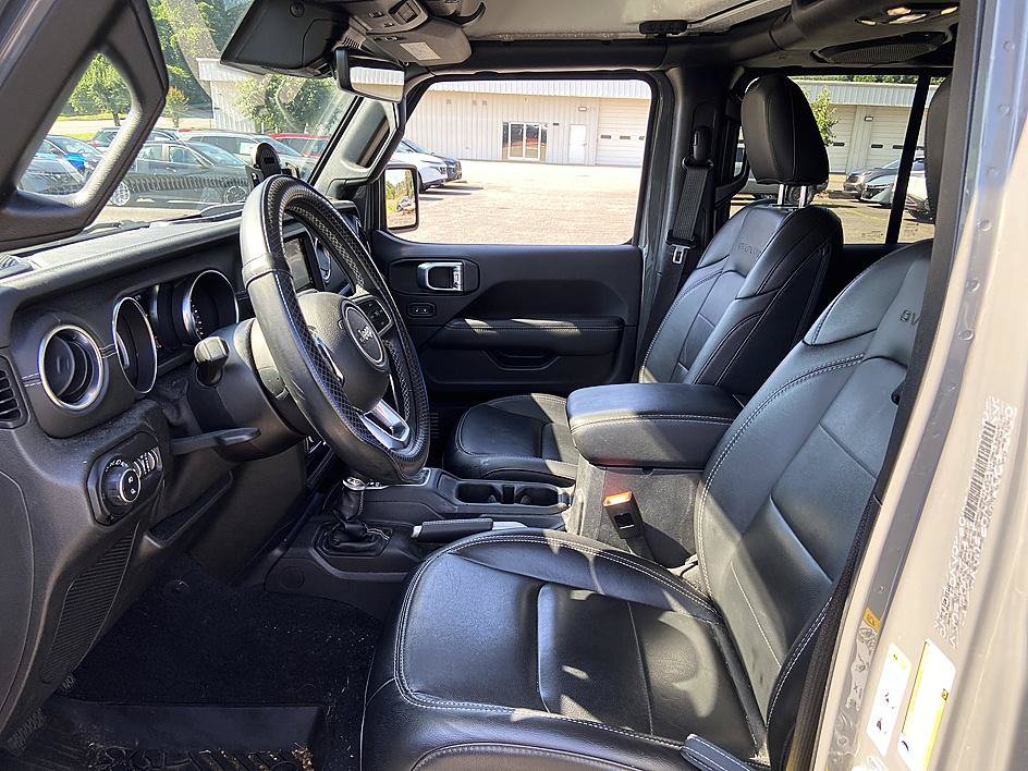 Used 2020 Jeep Gladiator Overland AWD/4WD image 10