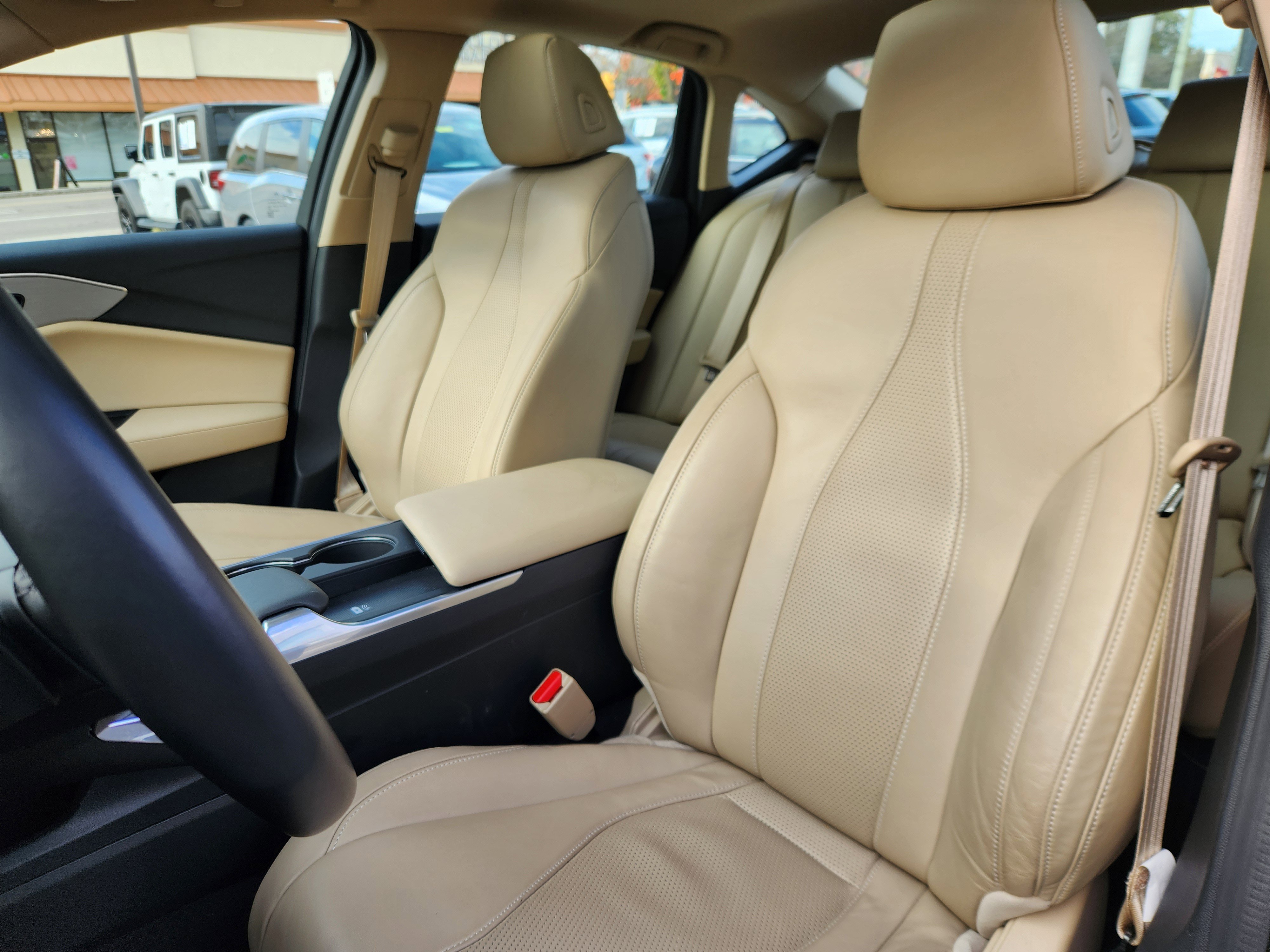 Certified 2025 Acura TLX w/ Technology Package image 7