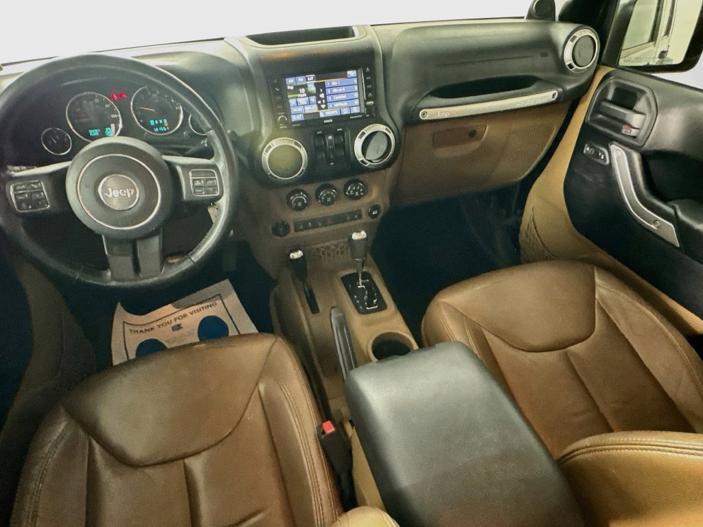 Used 2014 Jeep Wrangler Unlimited Rubicon w/ Connectivity Group AWD/4WD image 25