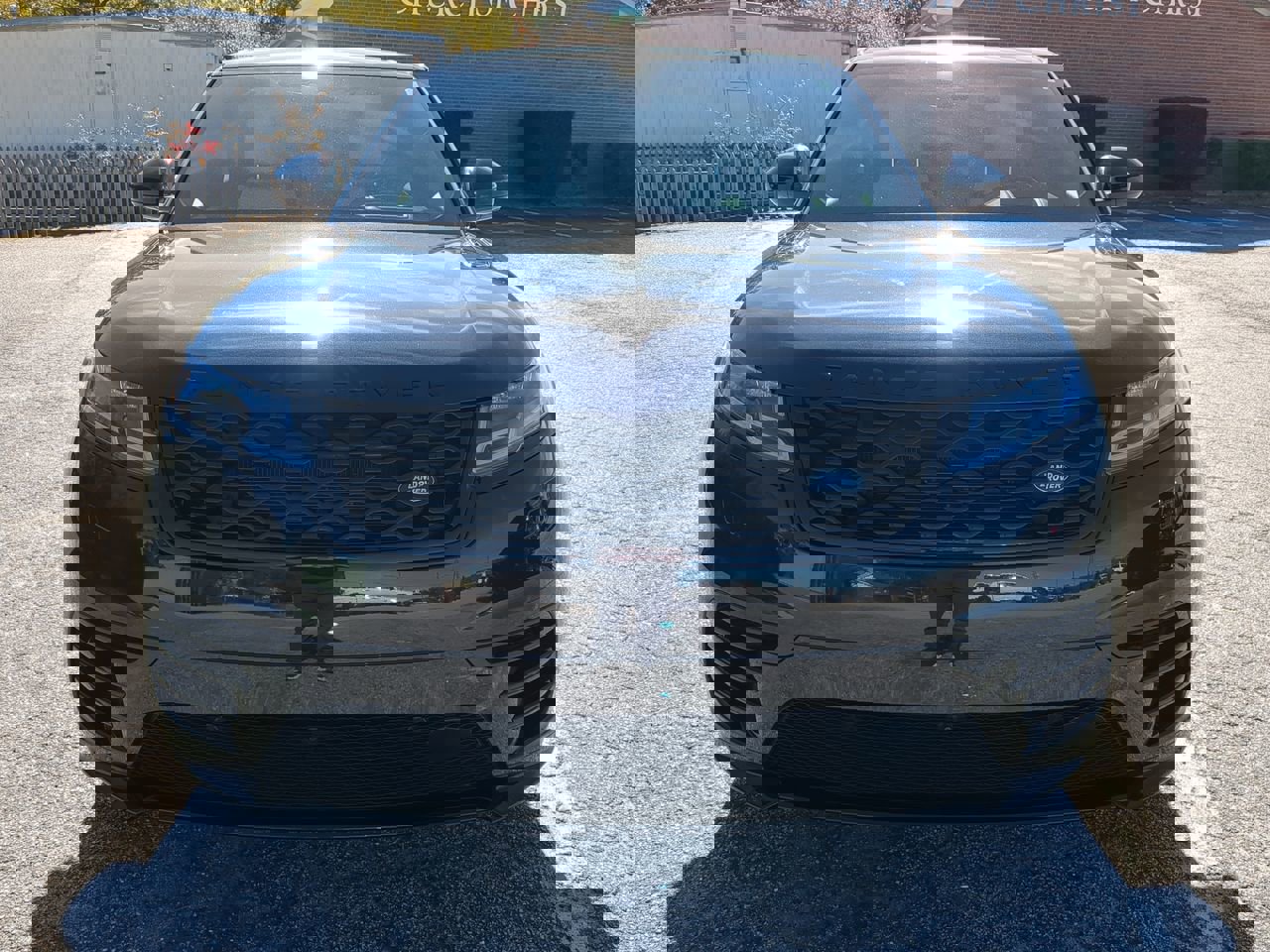 Used 2020 Land Rover Range Rover Velar R-Dynamic S image 7