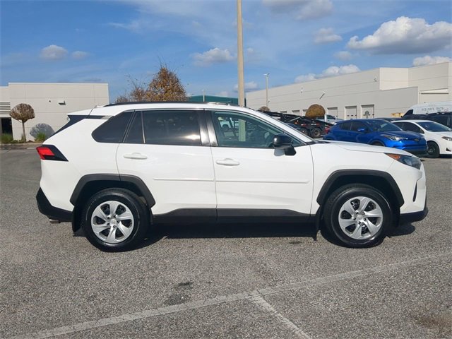 Certified 2020 Toyota RAV4 LE image 3