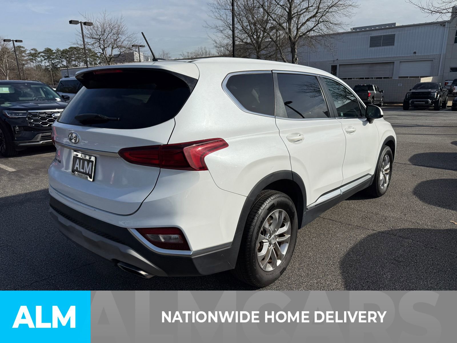 Used 2019 Hyundai Santa Fe SE image 5