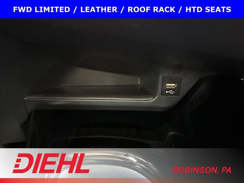 Used 2022 Toyota C-HR Limited image 31