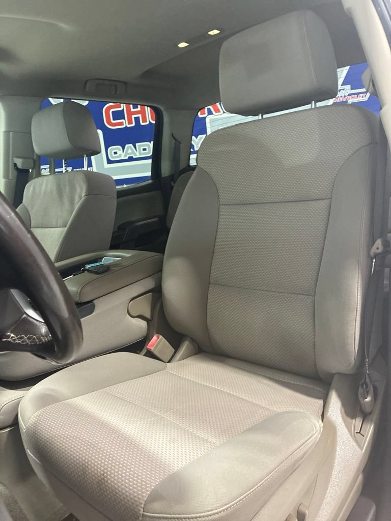 Used 2018 Chevrolet Silverado 1500 LT w/ All Star Edition AWD/4WD image 14