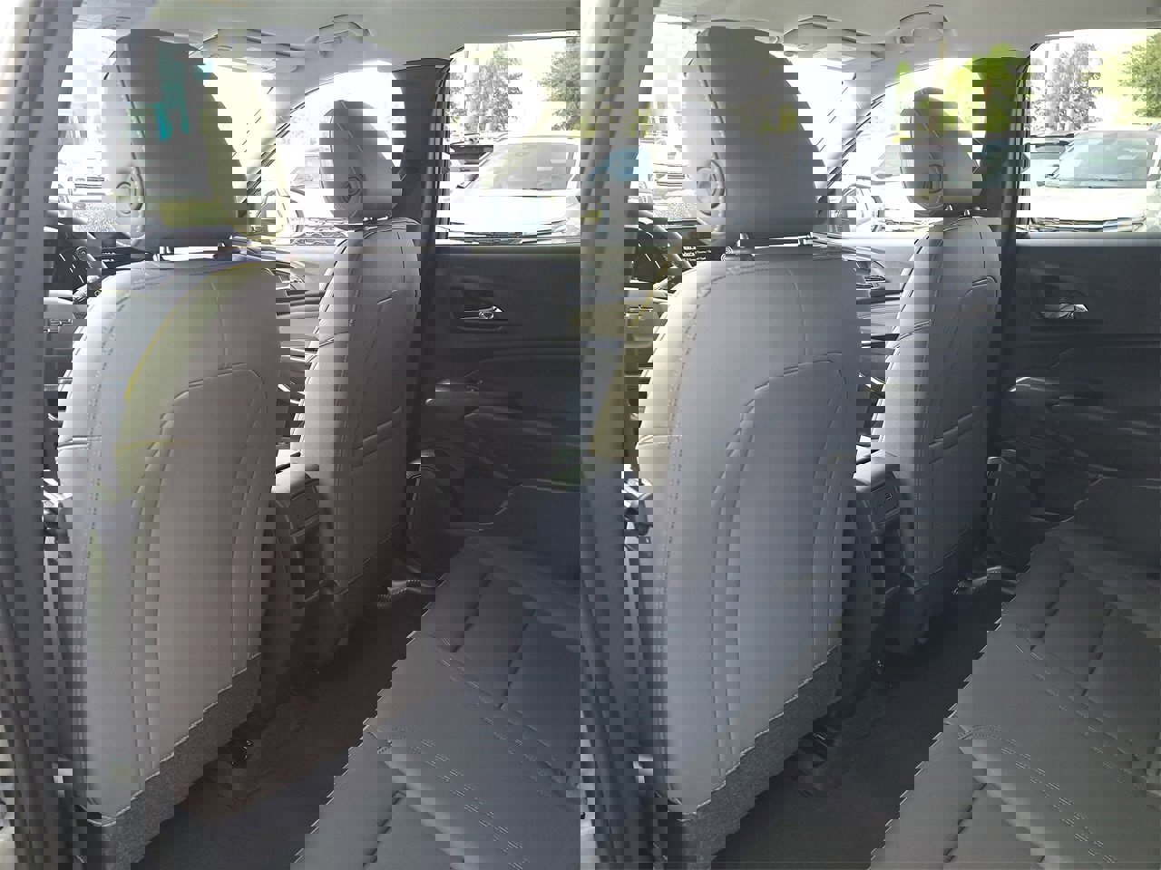 New 2026 Chevrolet Trax ACTIV w/ Driver Confidence Package image 7