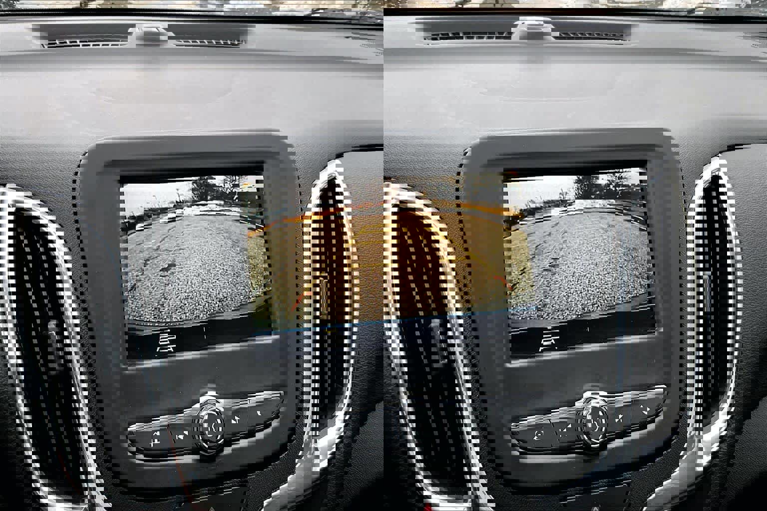 Used 2019 Chevrolet Equinox LT image 26