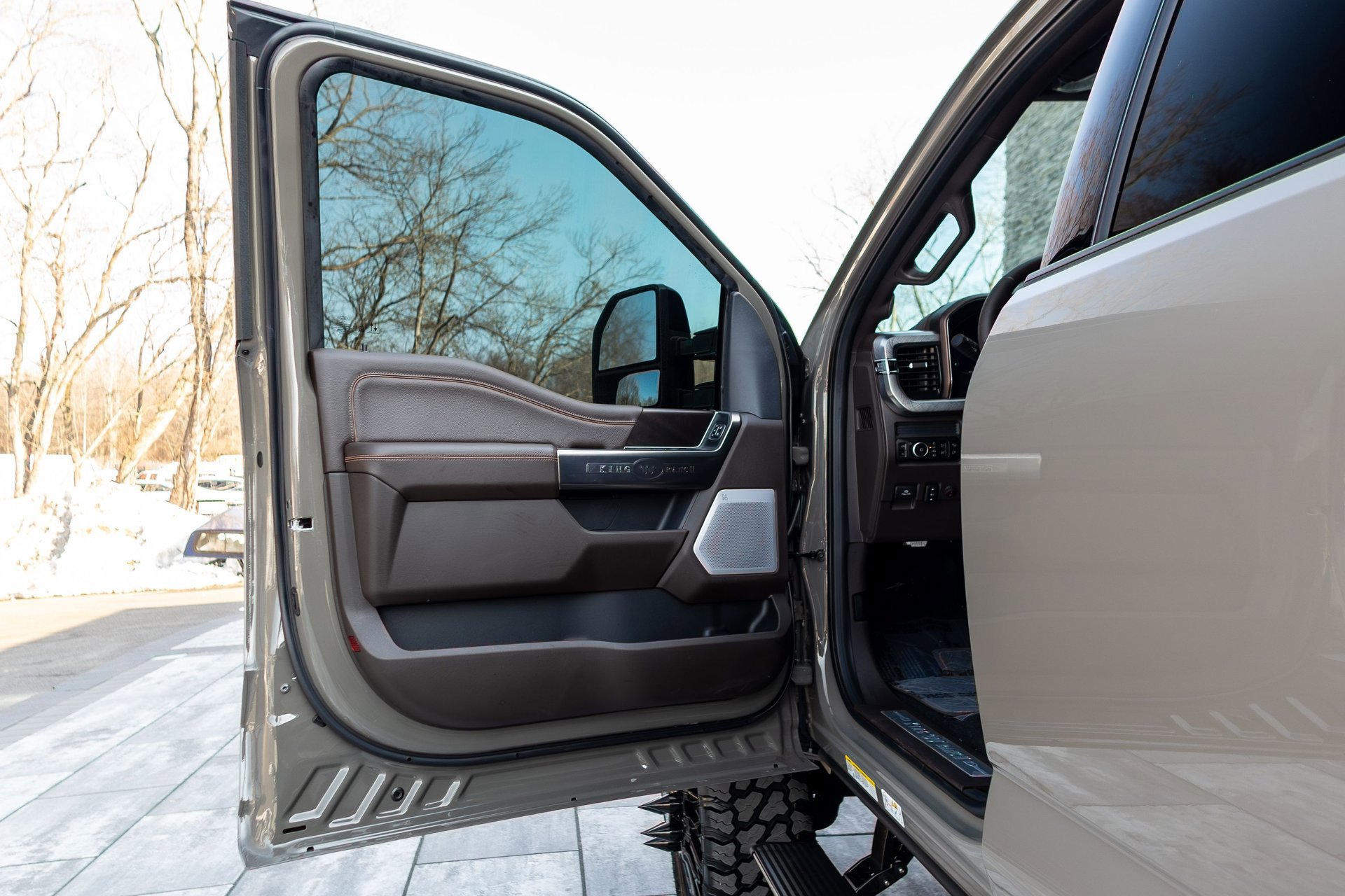 Used 2026 Ford F450 King Ranch w/ Chrome Package image 25