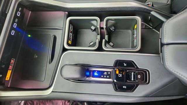 Used 2026 Lexus TX 500h AWD w/ Technology Package image 49