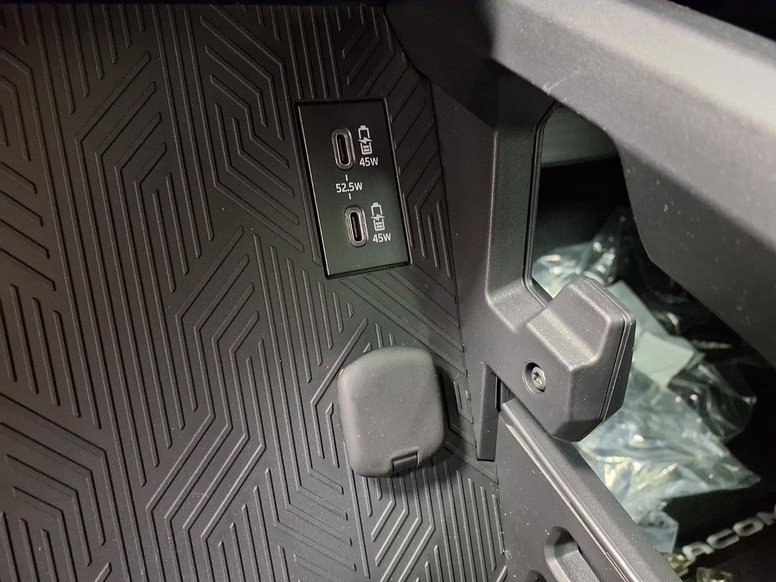 New 2026 Toyota Tacoma SR image 15