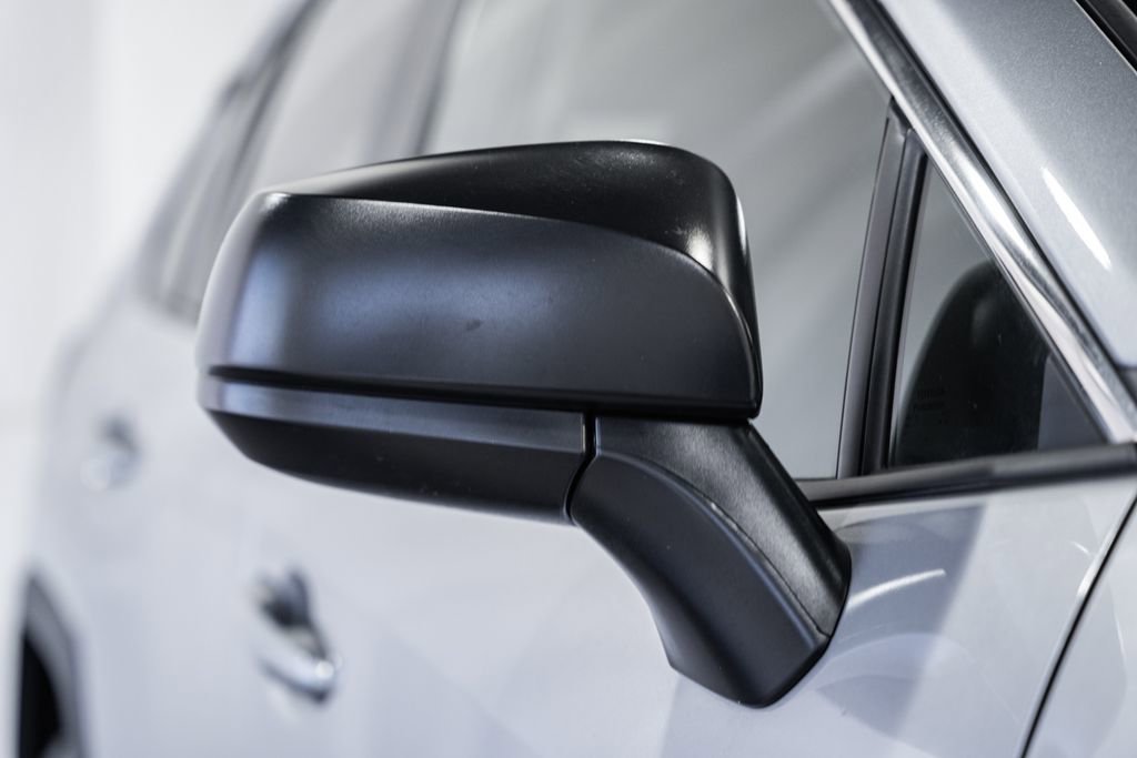 Used 2025 Toyota RAV4 LE image 11